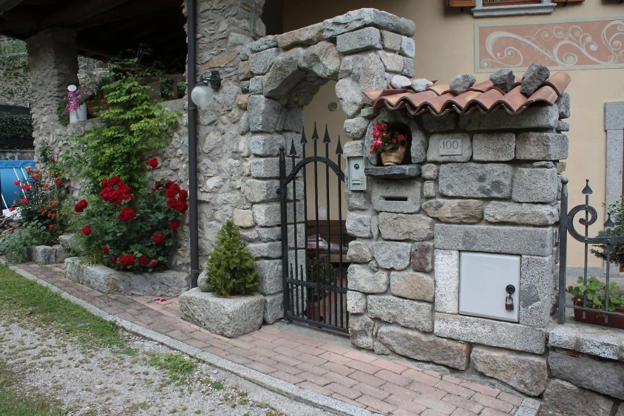 Bed & Breakfast Bed and Breakfast Il Giardino degli Elfi Forno Dono